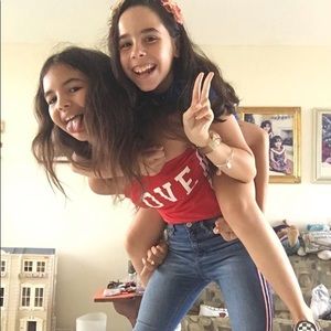 Meet your Posher, Alani